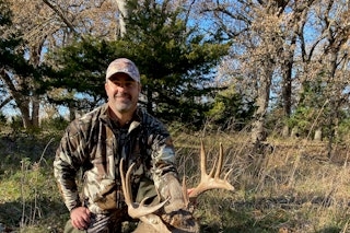 Non-Rifle Season Deer Hunting 